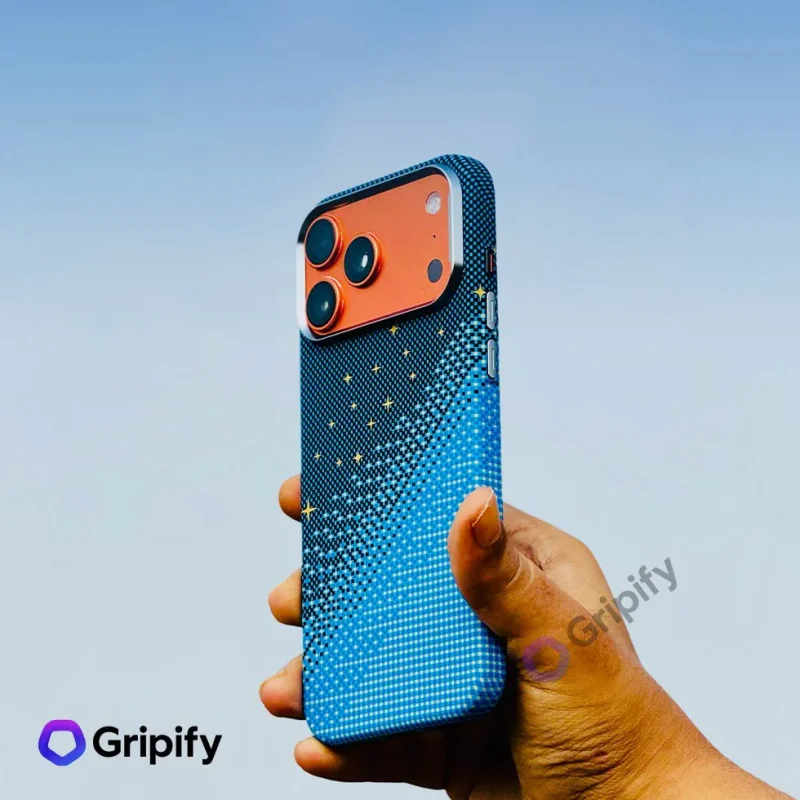 Carbon Fiber Texture MagSafe Case - Stellar Blue