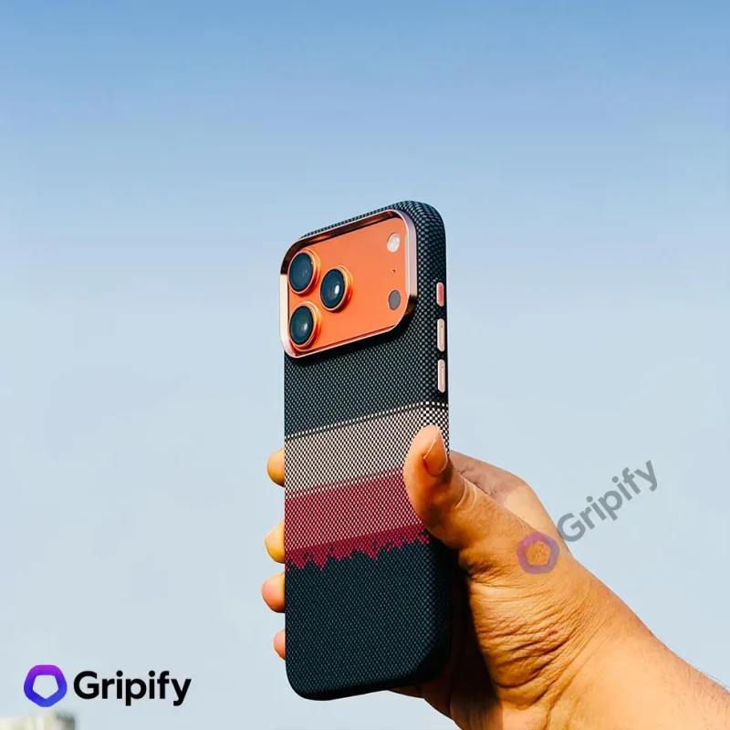 Carbon Fiber Texture MagSafe Case - Crimson Horizon