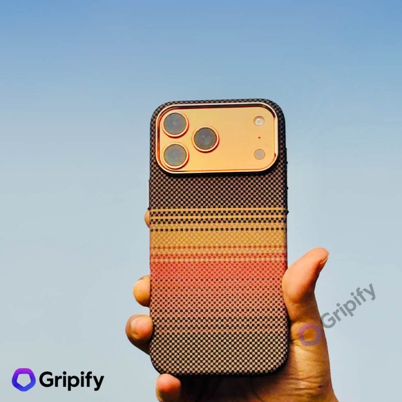 Carbon Fiber Texture MagSafe Case - Sunset - Image 2